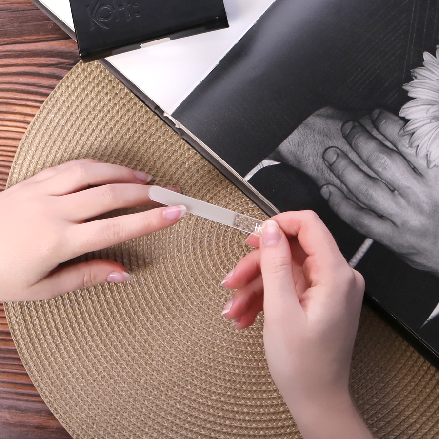 CRYSTAL NAIL FILE TO GO